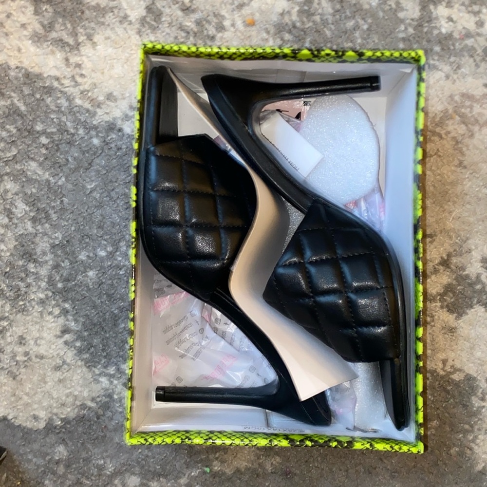 Cape Robbin Stitch Quilted High Heels, Sz. 11